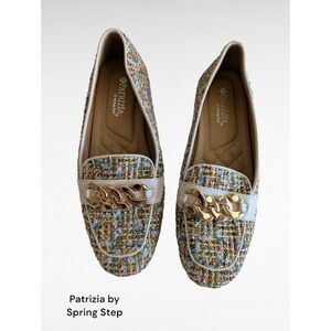 NWOT  Patrizia by Spring Steps Boucle slip-on loafers/shoes  Sz 6